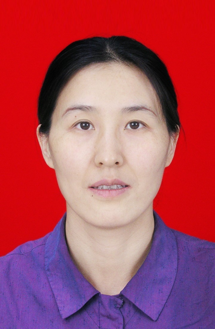 张玲